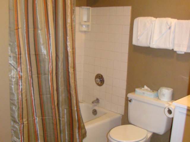 Listing Photo 9