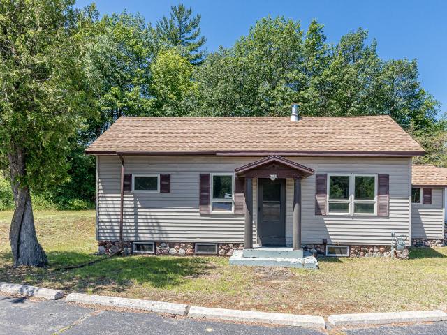 Minocqua Lake house picture