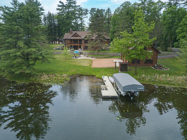 Lake Content house picture