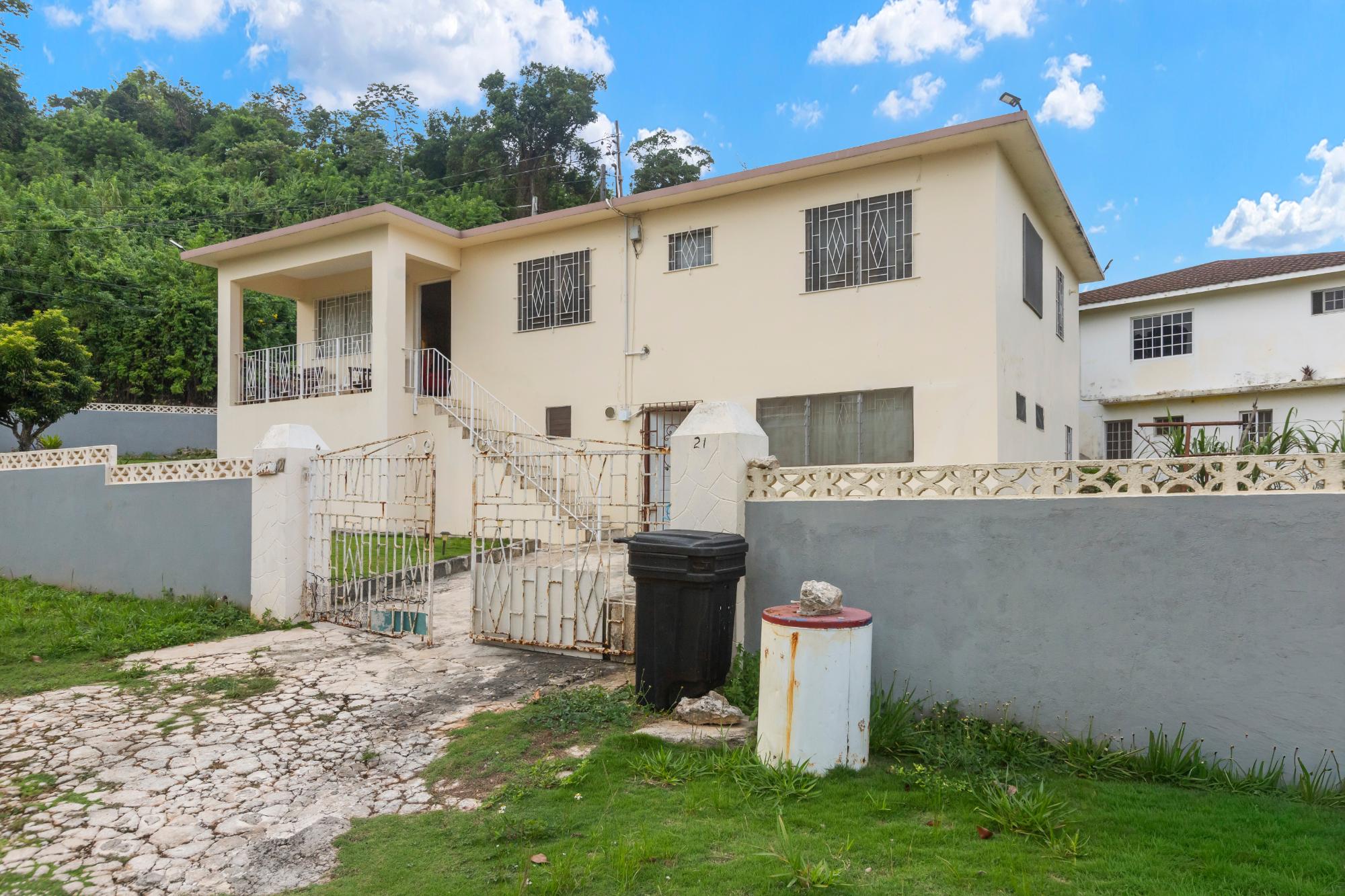 21 Picadilly Drive — House in Caledonia Meadows, Manchester, Jamaica